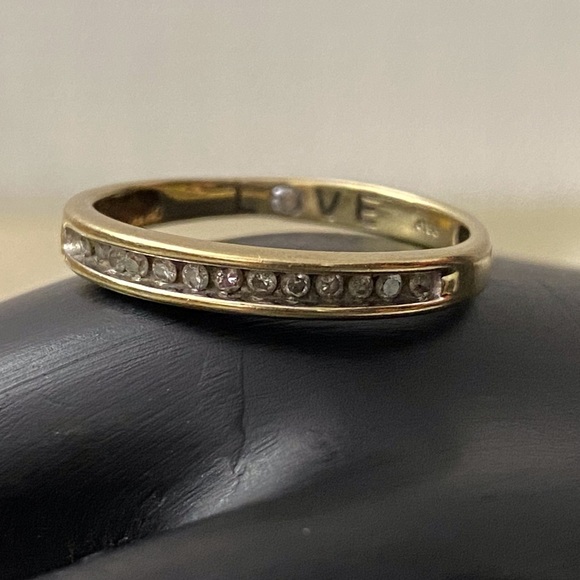 Fine Jewelry Jewelry - 10K Solid Gold Diamond Ring